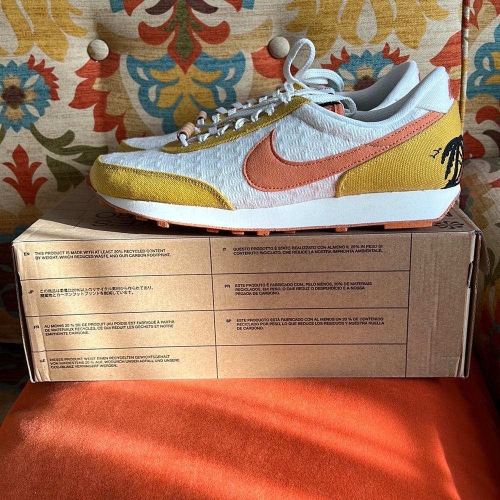 Nike Daybreaks